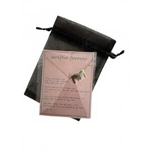 NWT Taylor Swift Swiftie Forever Gold Necklace